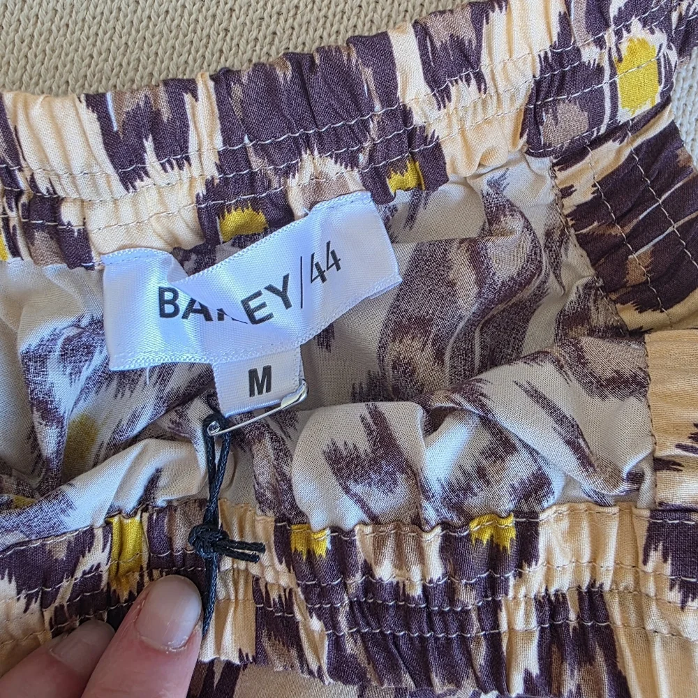 Bailey 44 One-Shoulder Aztec Print Crop Top w Elasticized Hem & Strap NWT S Med - Picture 3 of 9